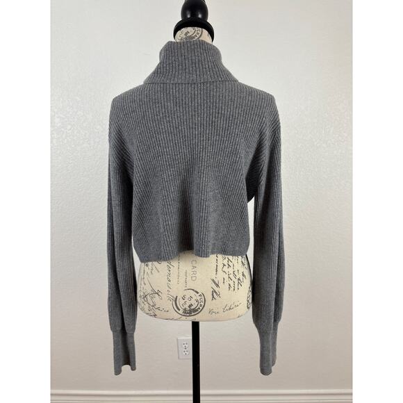 B45 Reformation Luisa Cashmere Turtleneck Sweater Cropped M  Minimalist Chic - Picture 5 of 8